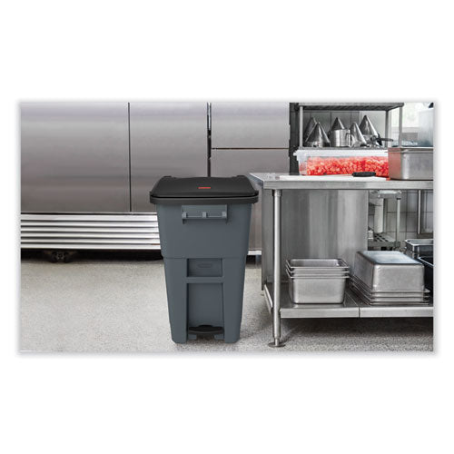 Brute Step-on Rollouts, 50 Gal, Metal/plastic, Gray